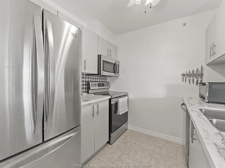 1547 Grand Marais Rd W #407 — Photo 14