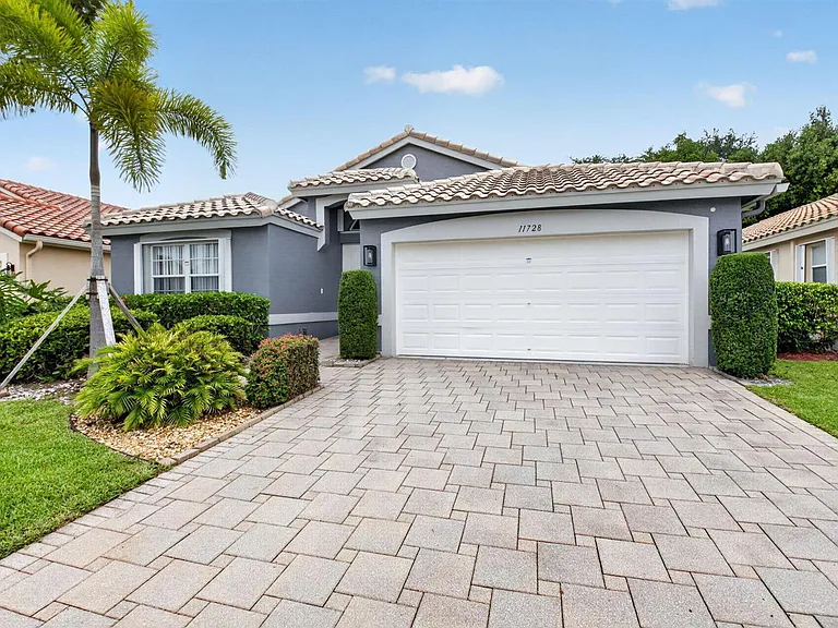 11728 Dove Hollow Ave — Photo 74