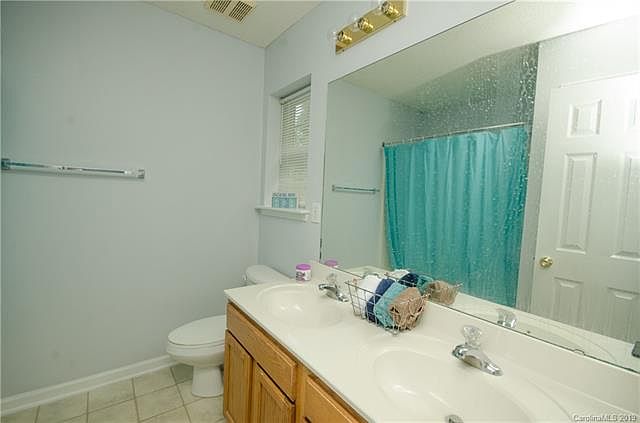 2nd image of 109 Rhett Ct