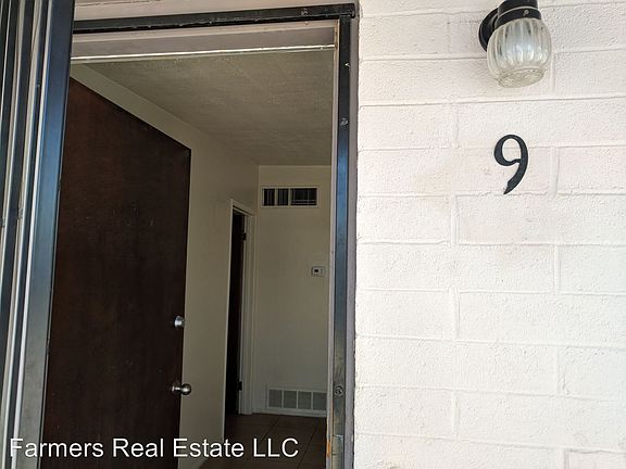 3rd image of 3423 E Flower St Unit 9