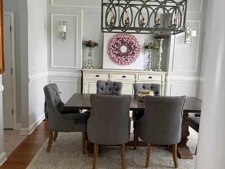 616 Kings Way — Photo 8