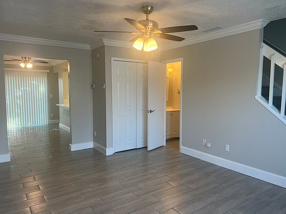 3rd image of 608 Casa Park H Ct