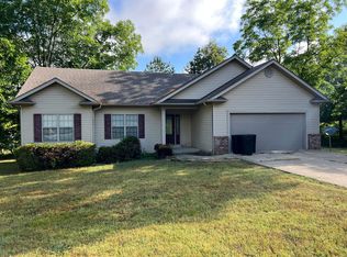 119 Autumn Breeze Rd, Poplar Bluff, MO 63901