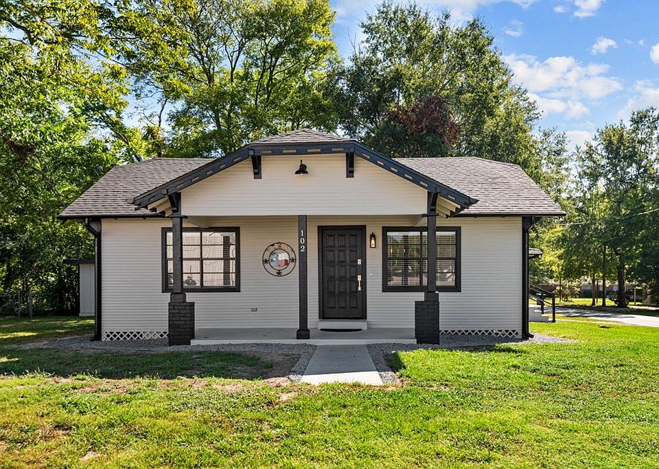 102 S Collins St, Corrigan, TX 75939 Zillow
