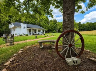 54 Wagon Wheel Way, Sparta, NC 28675