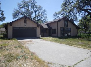 17160 Bold Venture Dr, Tehachapi, CA 93561