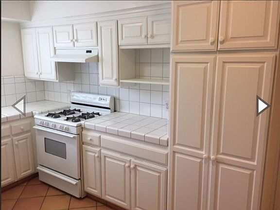 4th image of 4247 Whitsett Ave Unit 4