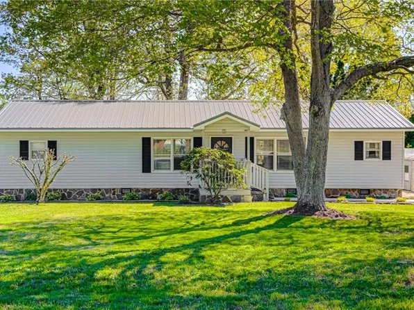 6124 Pepperidge Way, Climax, NC 27233