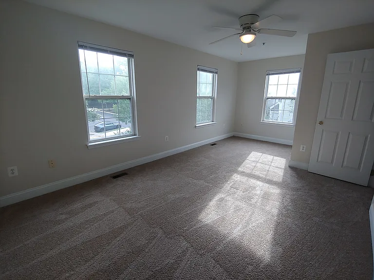 814 Estuary Dr — Photo 19