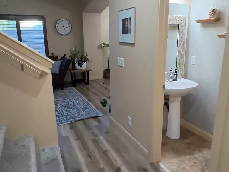 3928 Bella Vista Dr — Photo 11