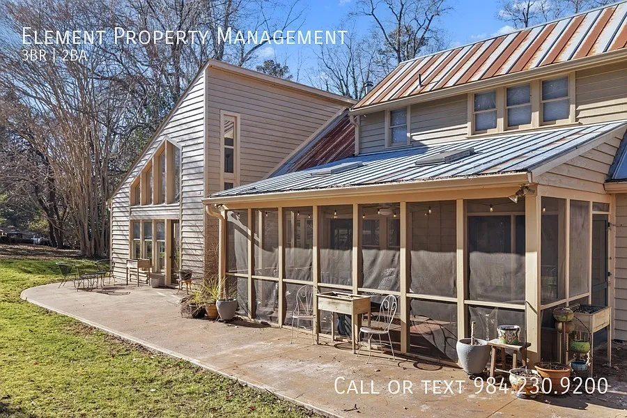 3 bed, $4,200 — Photo 1