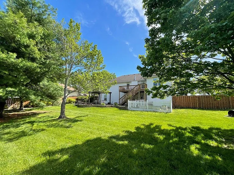 1407 S 17th Ave — Photo 53