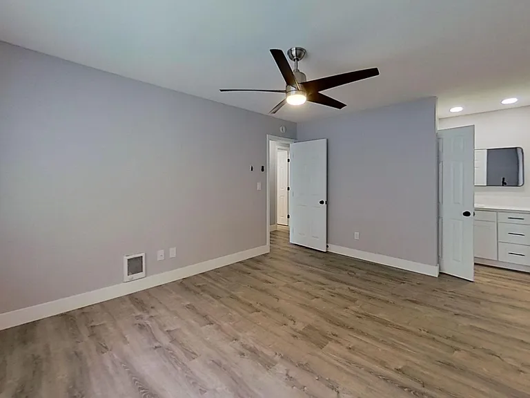 Andorra Apartments — Photo 16