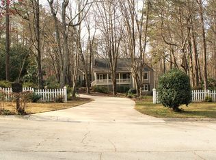 2440 Rockwell Dr, Buford, GA 30519