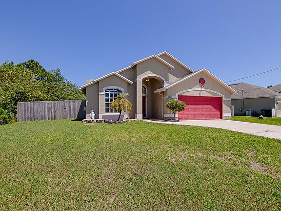 2nd image of 5857 NW Mesa Cir