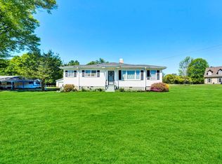 432 N Rutherford Rd, Greer, SC 29651