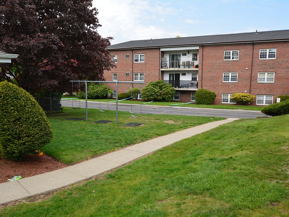 1st image of 147 Milk St APT 10