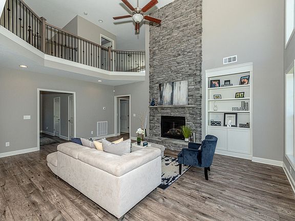 5th image of 2449 Blackberry Ridge Blvd