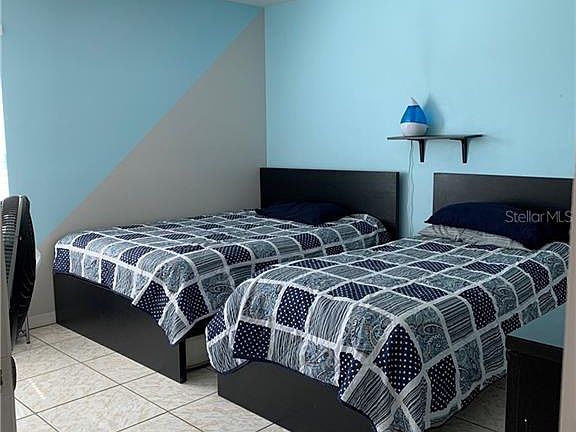 4th image of 251 Eleuthera Dr