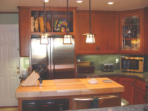 Side-by-side stainless refigerator