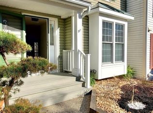 8112 Clifforest Dr, Springfield, VA 22153