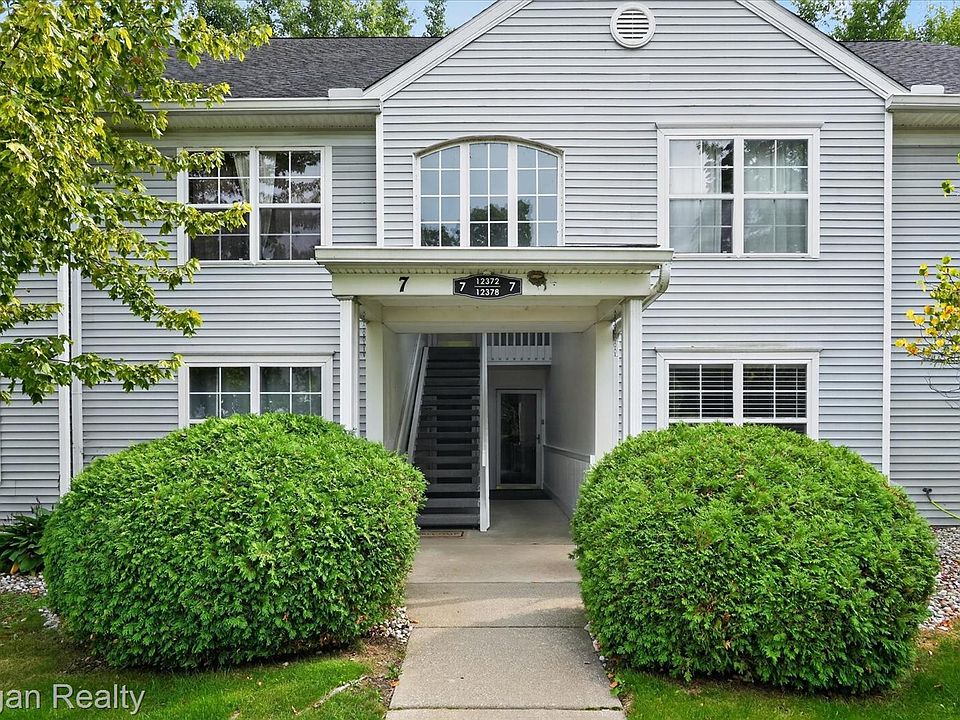 1st image of 12372 Saint Andrews Way