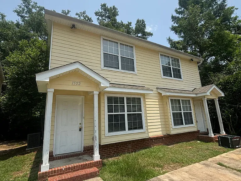 1552 Devoe St — Photo 17