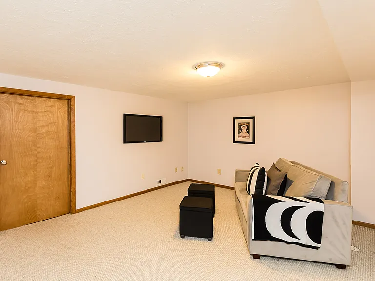 4112 Loughmoor Dr — Photo 31