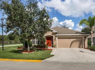 9777 Gladiolus Bulb Loop, Fort Myers, FL 33908