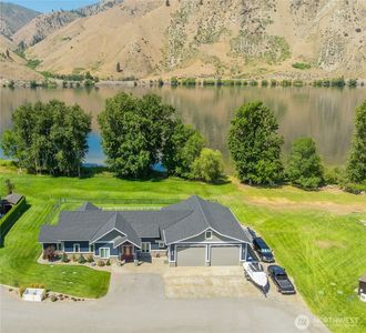 24 Moser Lane, Orondo, WA, 98843