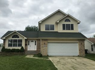 1060 Blackhawk Dr, University Park, IL