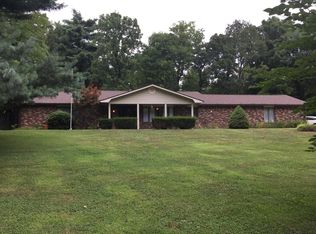 310 Geyer Rd, Neosho, MO 64850
