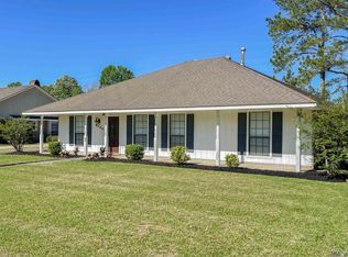 5158 Elm Ridge Dr, Baton Rouge, LA 70817