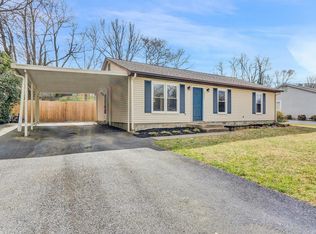 1932 Springfield Ave, Salem, VA 24153