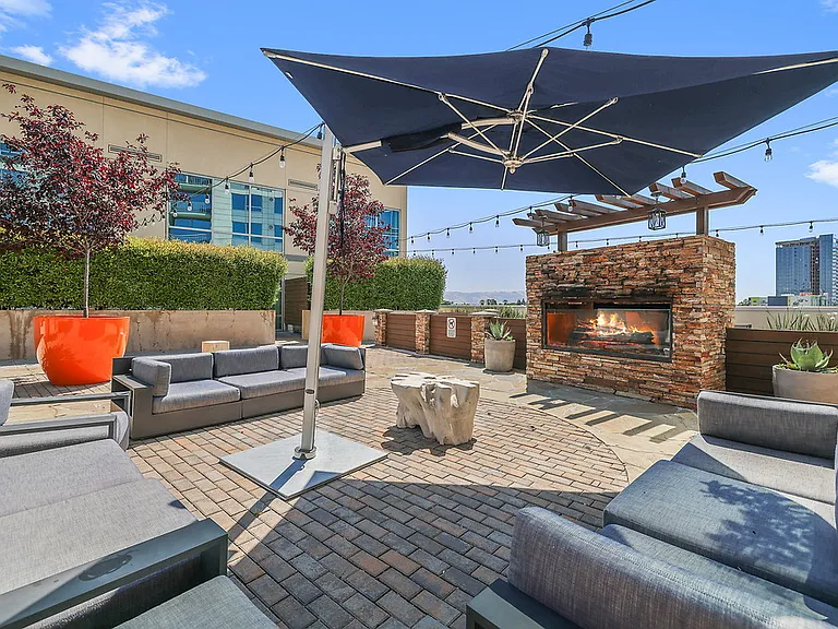 360 Residences — Photo 60