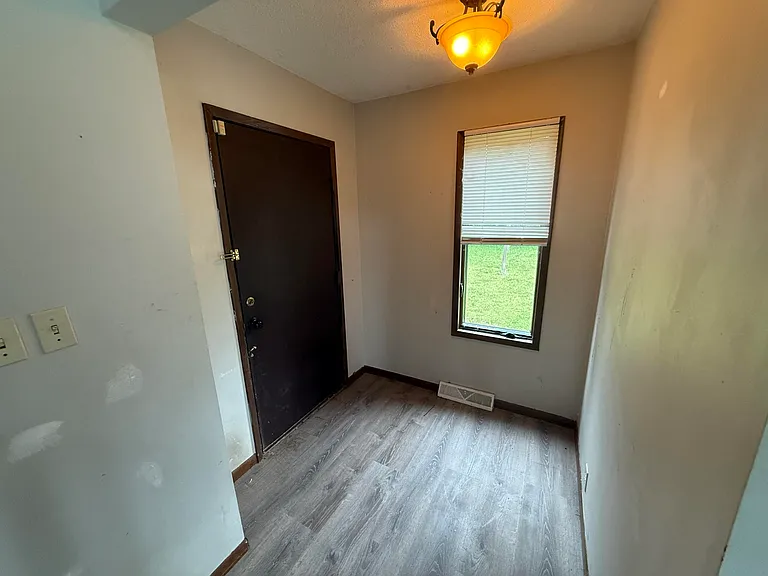 4284 State Road J — Photo 34