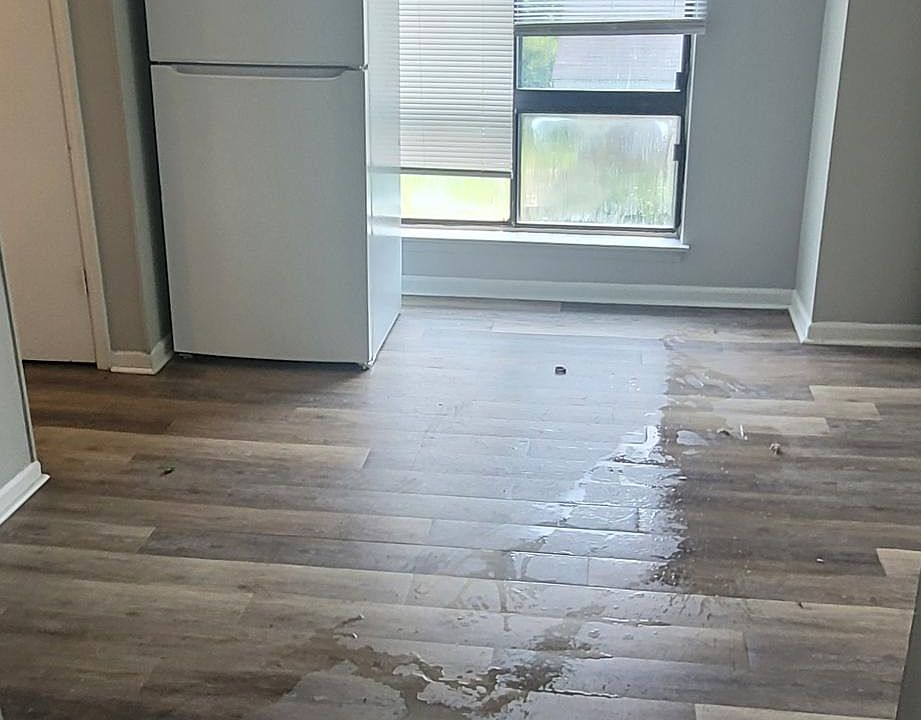 100 Highland Forest Dr Greenwood SC Zillow