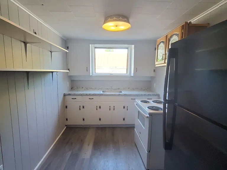 9553 Main St #2 — Photo 16
