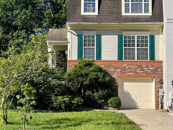 12331 Quiet Owl Ln, Bowie, MD 20720