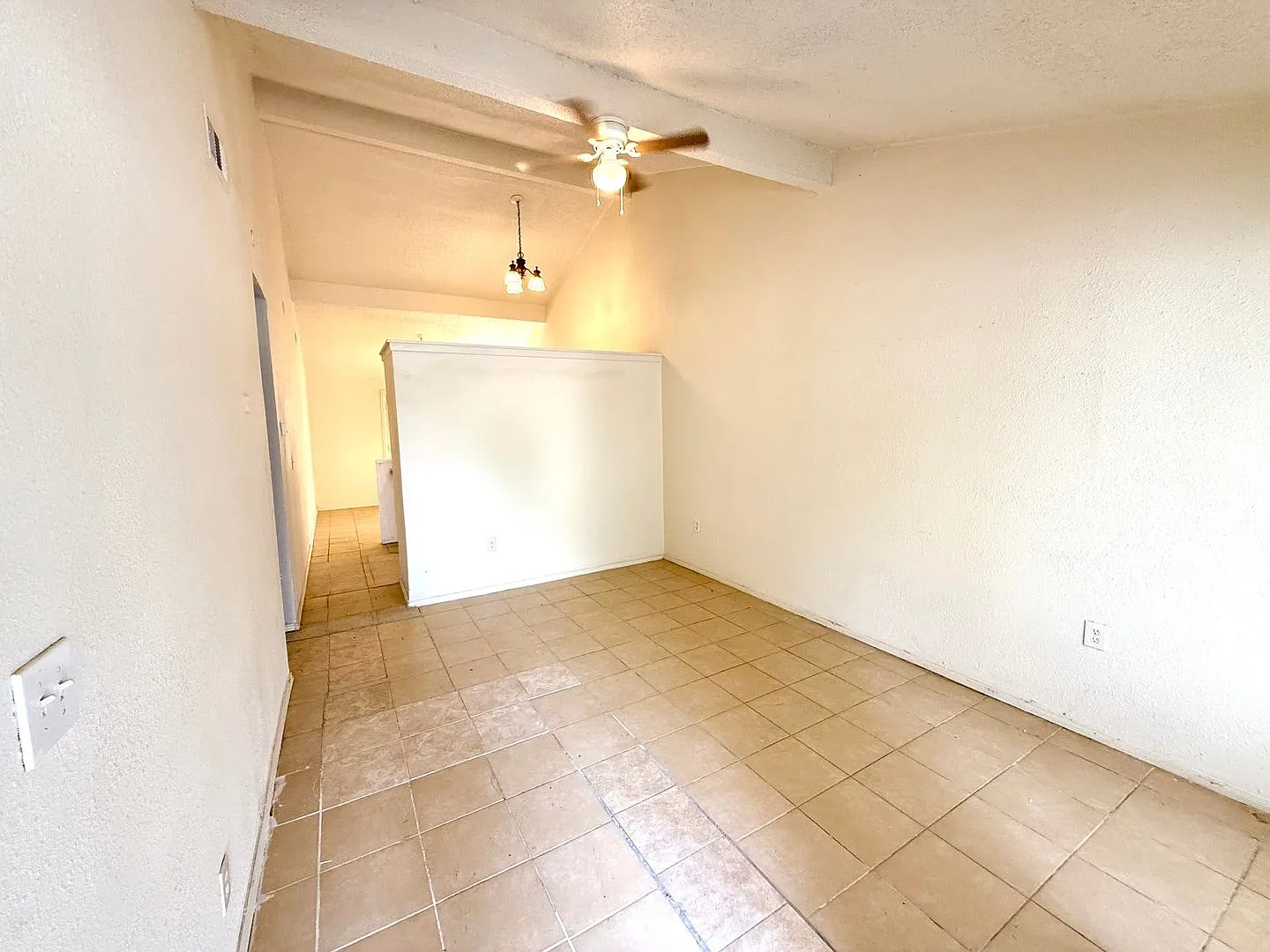 Single-Story Home in Converse Central Air, Fenced Yard & W/D Connections! — Photo 3