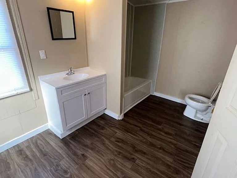 31 Kesler Dr — Photo 8