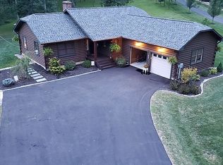 64 Summerfield Rd, Belvidere, NJ 07823