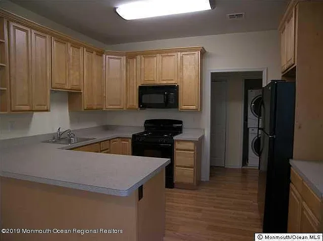 103 Drives James Parker Blvd #D — Photo 4