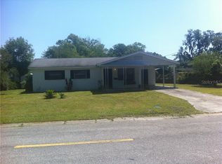 1204 N Palm Dr, Plant City, FL 33563