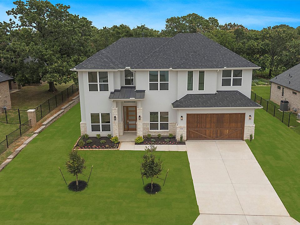 1st image of 104 Noble Oak Ct