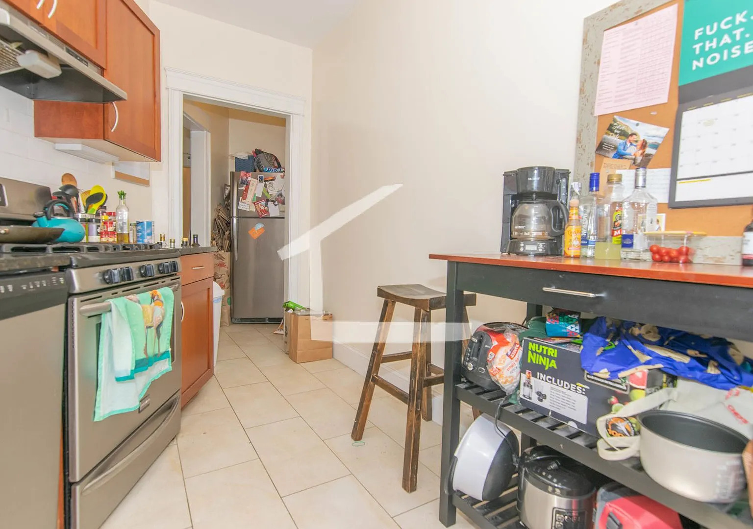 Beautifully updated 3 bed unit next to the Green Line in Allston. — Photo 1