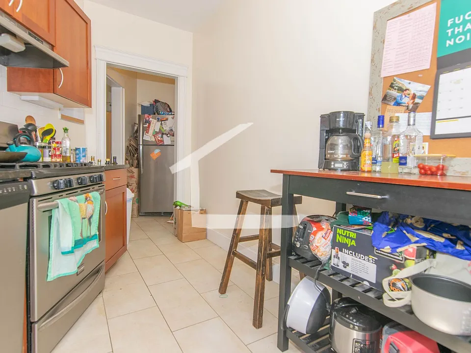 1328 Commonwealth Ave #4B