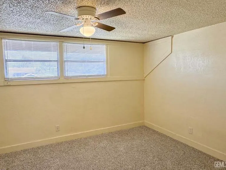 1401 Chester Pl #A — Photo 21