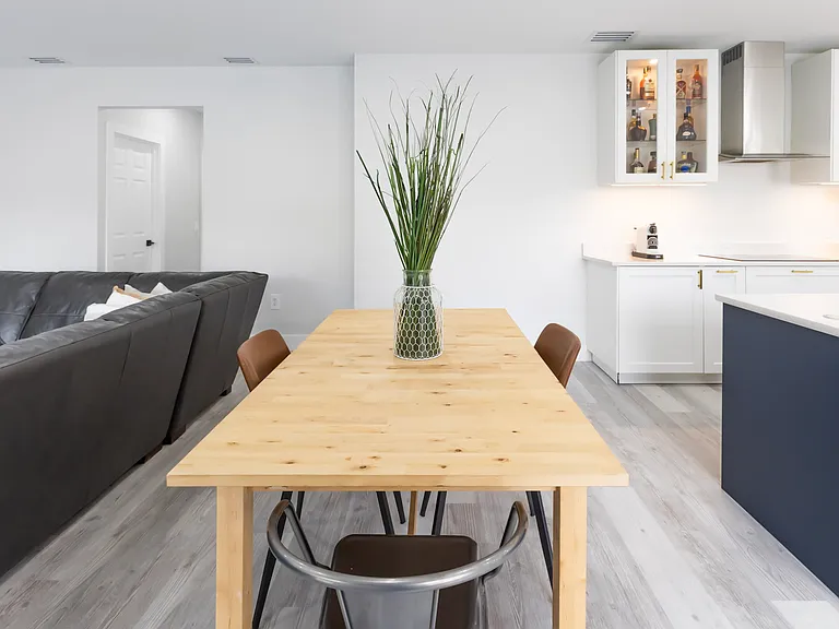 1146 Perpignan Ct — Photo 11