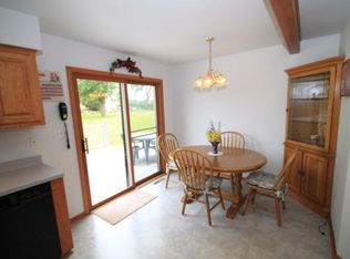 6846 N Town Line Rd, Lannon, WI 53046